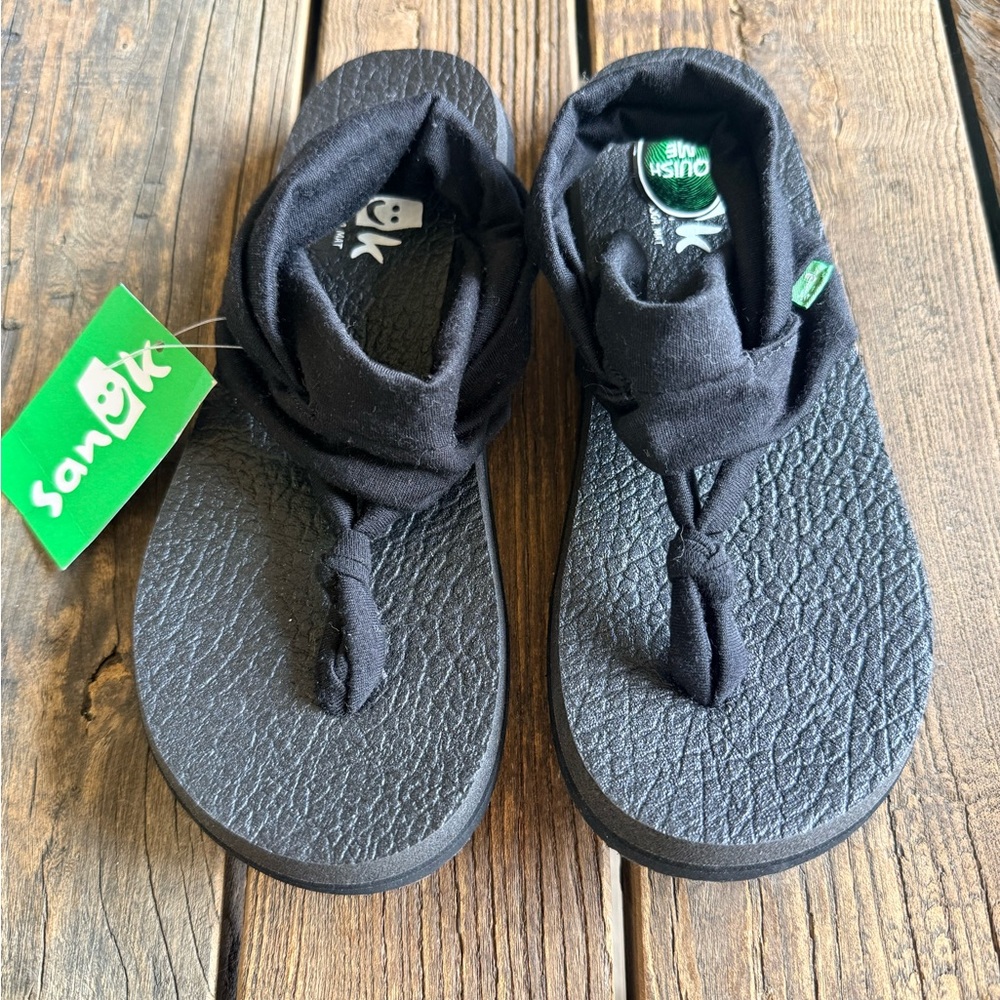 Sanuk Women’s Yoga Mat Sandal NWT 6